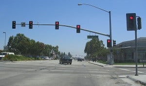 http://en.wikipedia.org/wiki/File:Stevens_Creek_Blvd_traffic_light.jpg